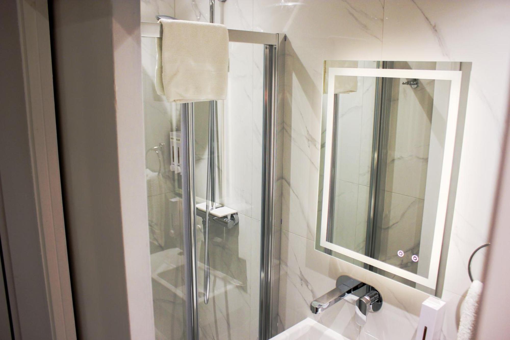 Nox Richmond Apart otel Richmond  Dış mekan fotoğraf