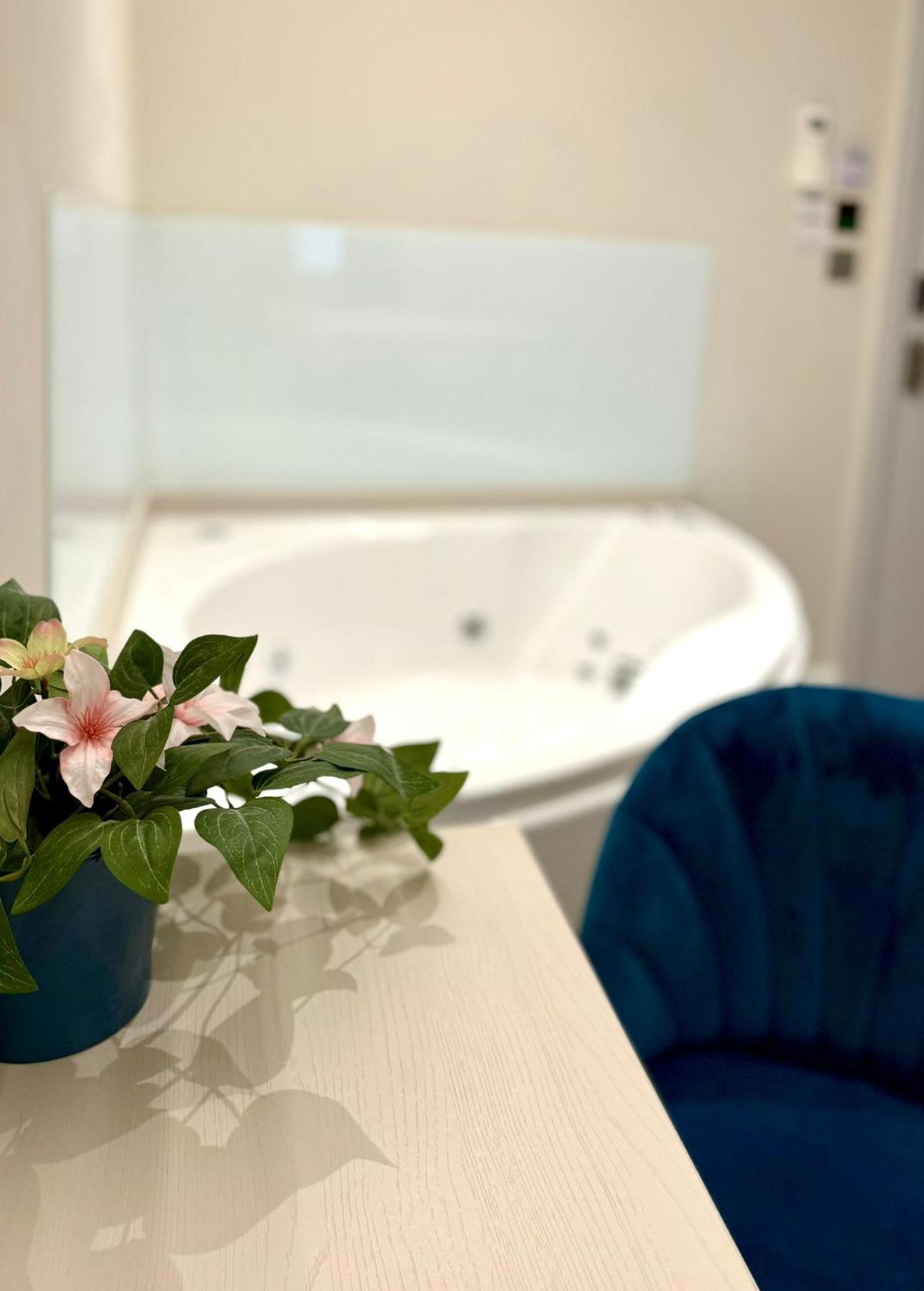 Nox Richmond Apart otel Richmond  Dış mekan fotoğraf